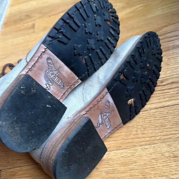 FreeBird sz 7 Manchester boot cream taupe distressed great pre owned condition - Picture 7 of 8